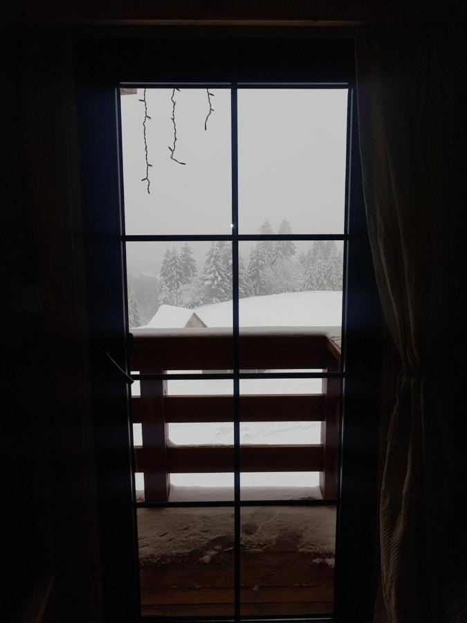 Tulean Cabin Sacel  Екстер'єр фото